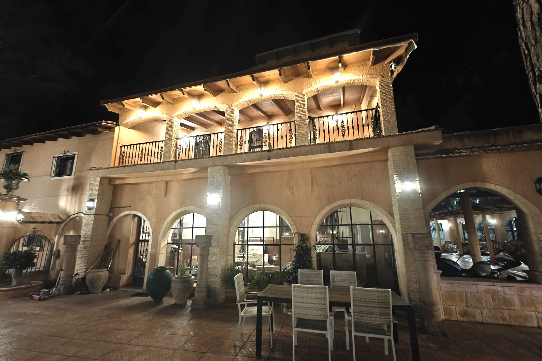 Vista Alegre courtyard at night